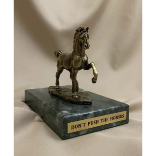 Бронзові статуетки 