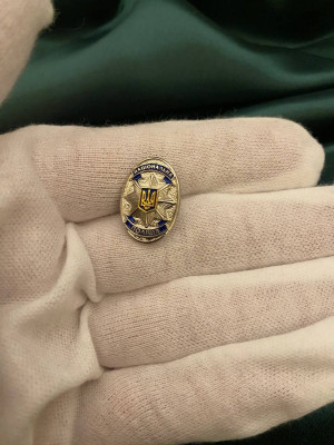 Значок "Національна поліція України"  (срібло) 15х20х2,5мм (20938)