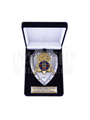 Знак НГУ у футлярі (24244)