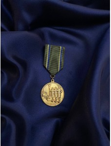 Медаль до параду МОУ 2018 д32мм (26284)