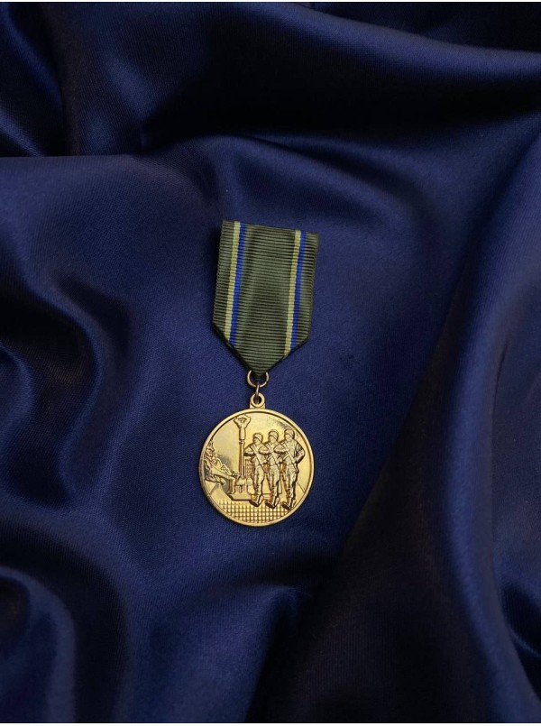 Медаль до параду МОУ 2018 д32мм (26284)