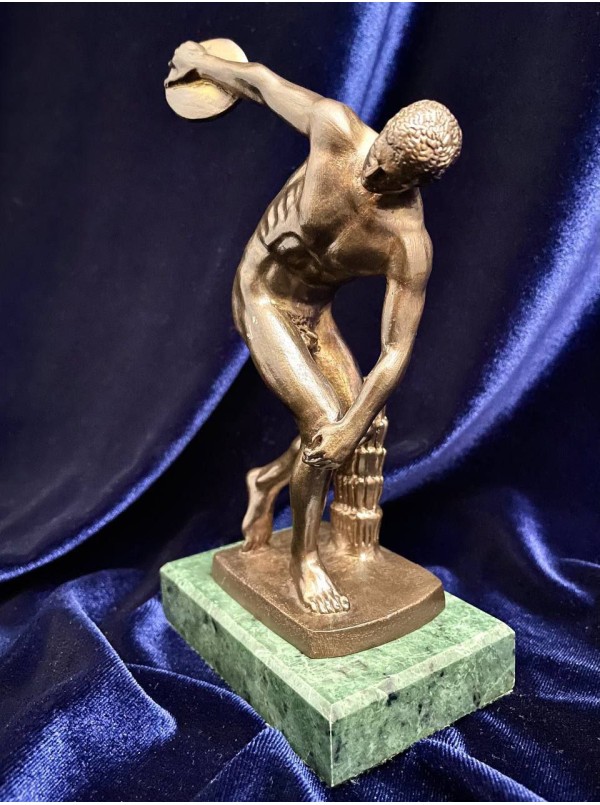 Дискобол - символ олімпійського руху 85х50х160 мм (00106)