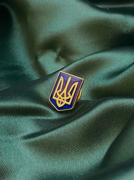 Значок-щиток «Тризуб» 12х10 мм (05833)