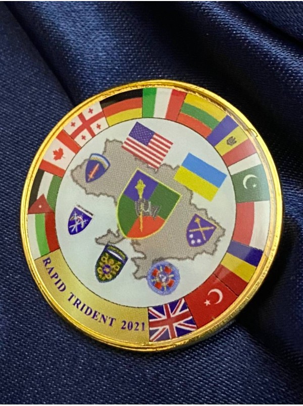 Монета МЦМБ 2021 "Rapid trident" 35 мм (33775)