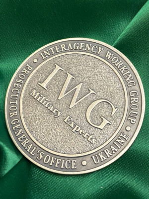 Монета IWG military experts 50 мм (37116)