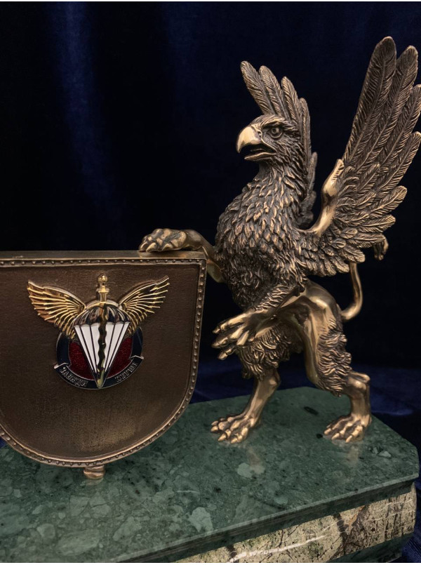 Грифон - символ захисту (ДШВ) 200х63х180 мм (00126)
