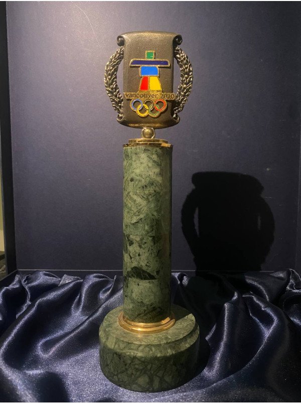 Колонна літо "НОК" (00983)