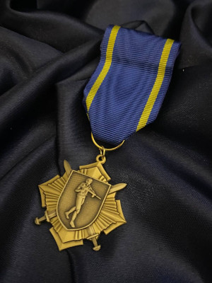 Медаль "Захисник України.Воюю за життя"_40х40 мм (40391)