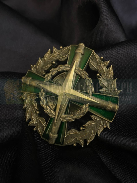 Нагрудний знак Окрема артилерійська бригада НГУ 50мм - ІІІ ступінь (39363)