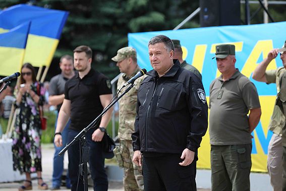 «Наш ответ войне - мир и спокойствие в Мариуполе», - Арсен Аваков.
