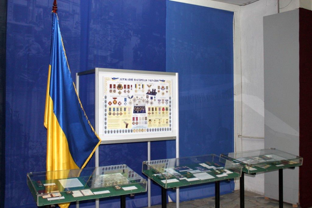 Выставка наградной продукции 6b9ffce3c266064cc62ea0841abba1af02288783.jpg